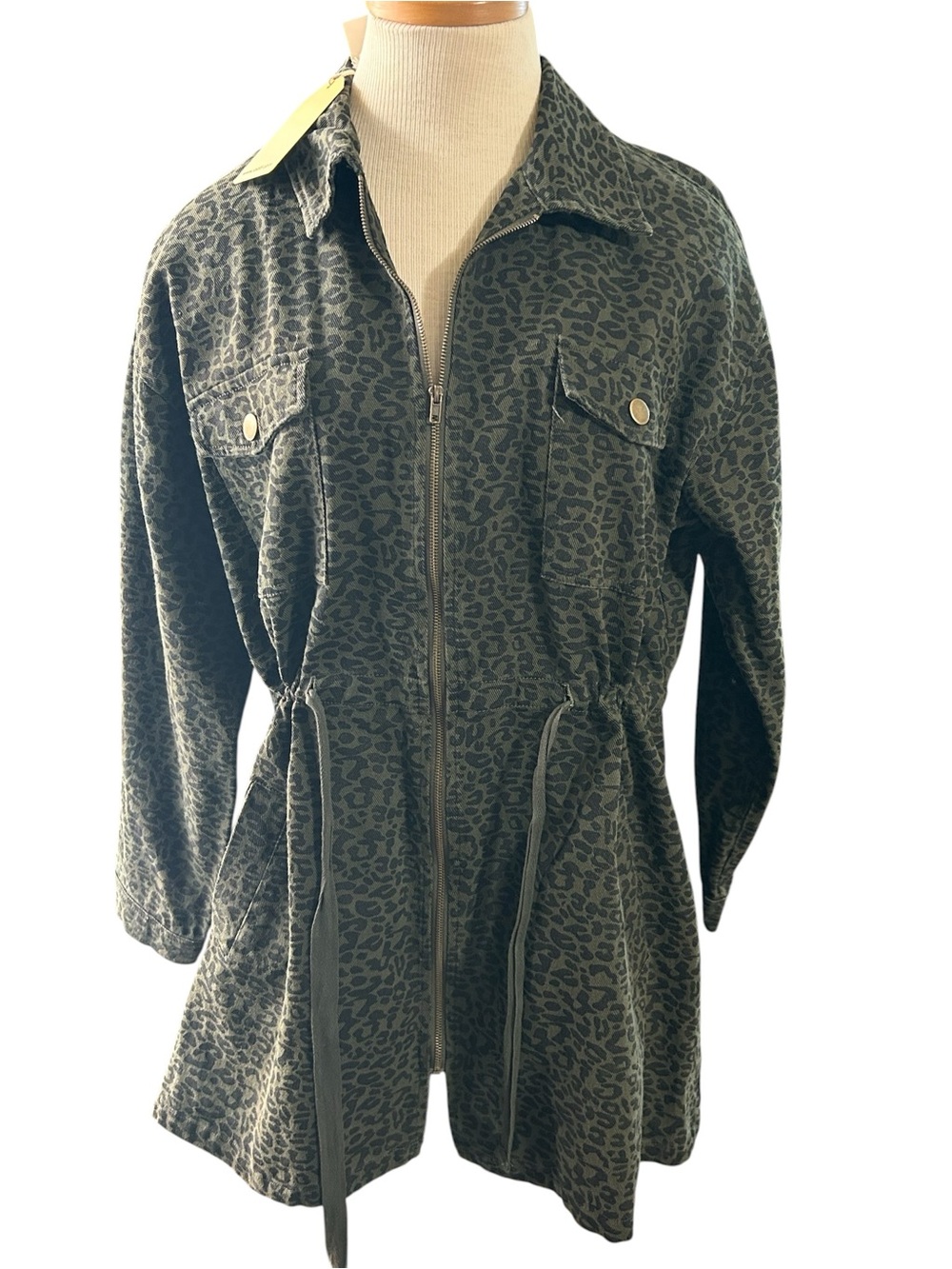 Jodifl Olive Leopard Print Utility Jacket Size S Drawstring Waist Zip Front - Picture 3 of 10